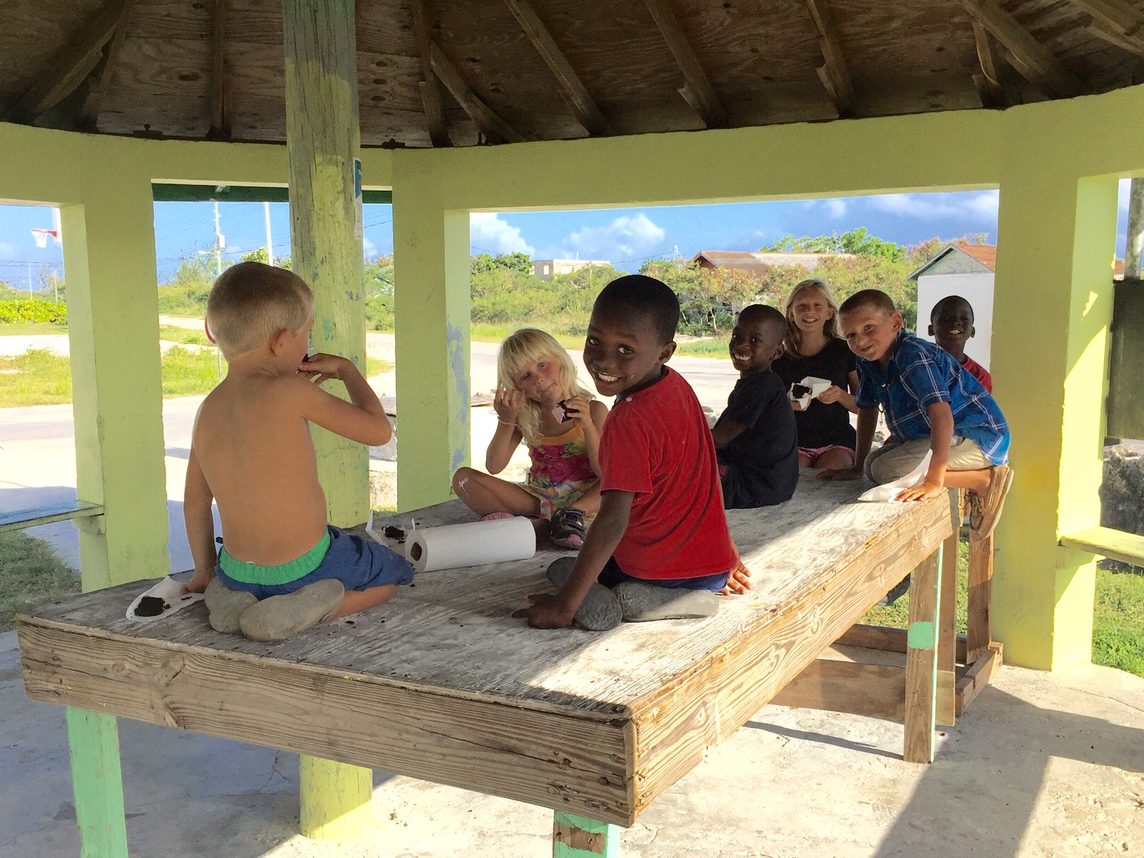 New friends in Abraham's Bay, Mayaguana.